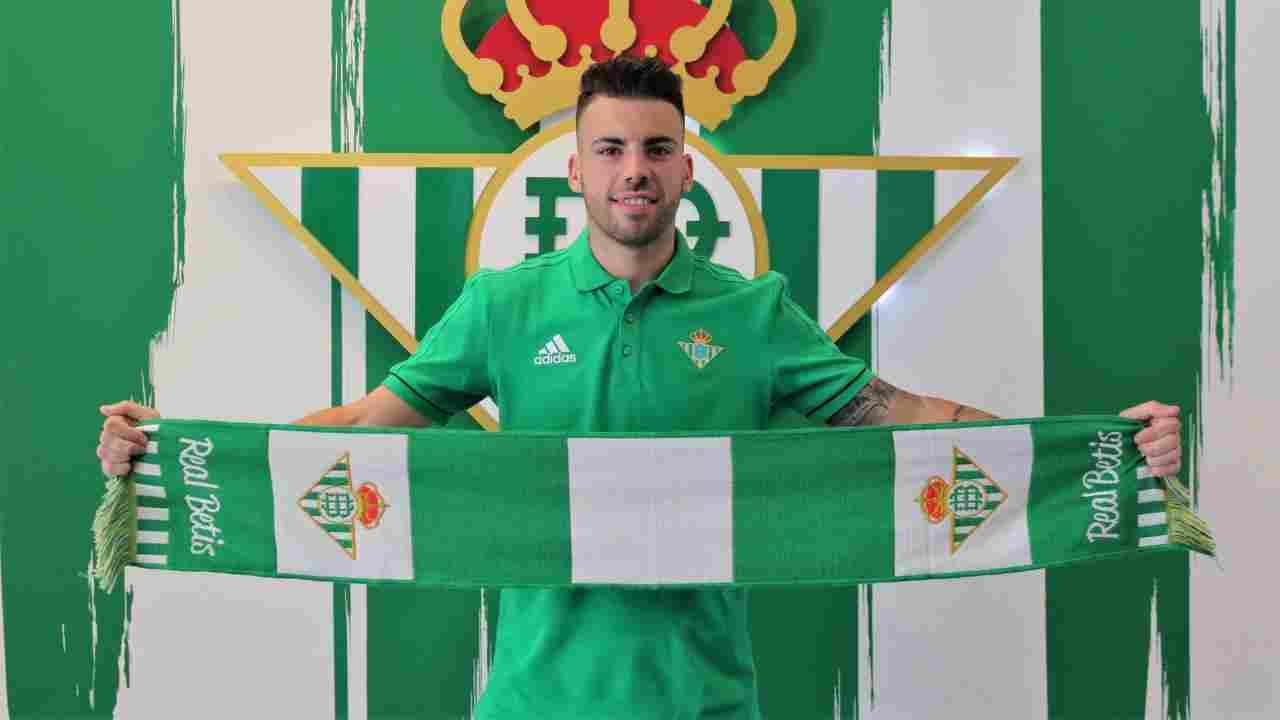 Elías: “Tenía muchas ofertas, pero el Betis es mi club y siempre lo miré de otra manera”