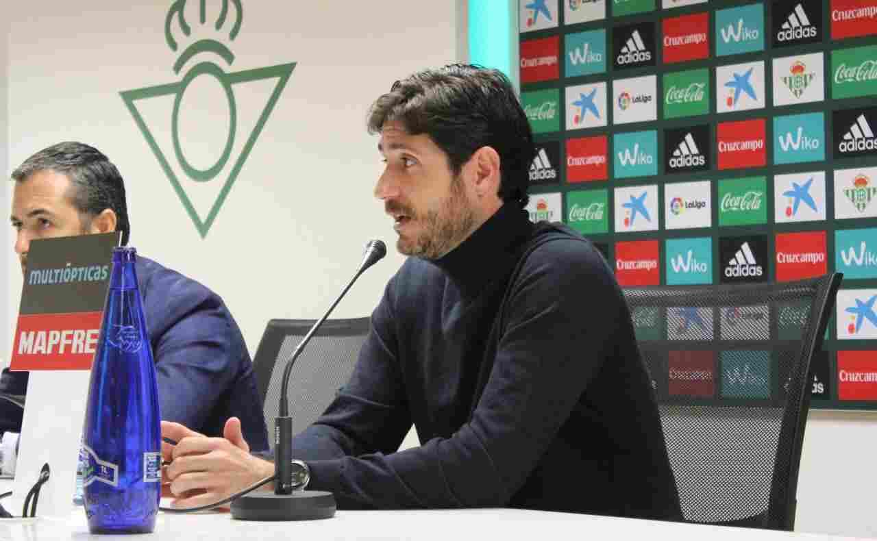 Víctor Sánchez: "Hemos felicitado a los futbolistas porque han trabajado fenomenal durante la semana"
