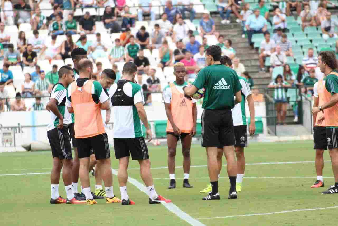 Álex Martínez, ausencia en el entrenamiento del martes