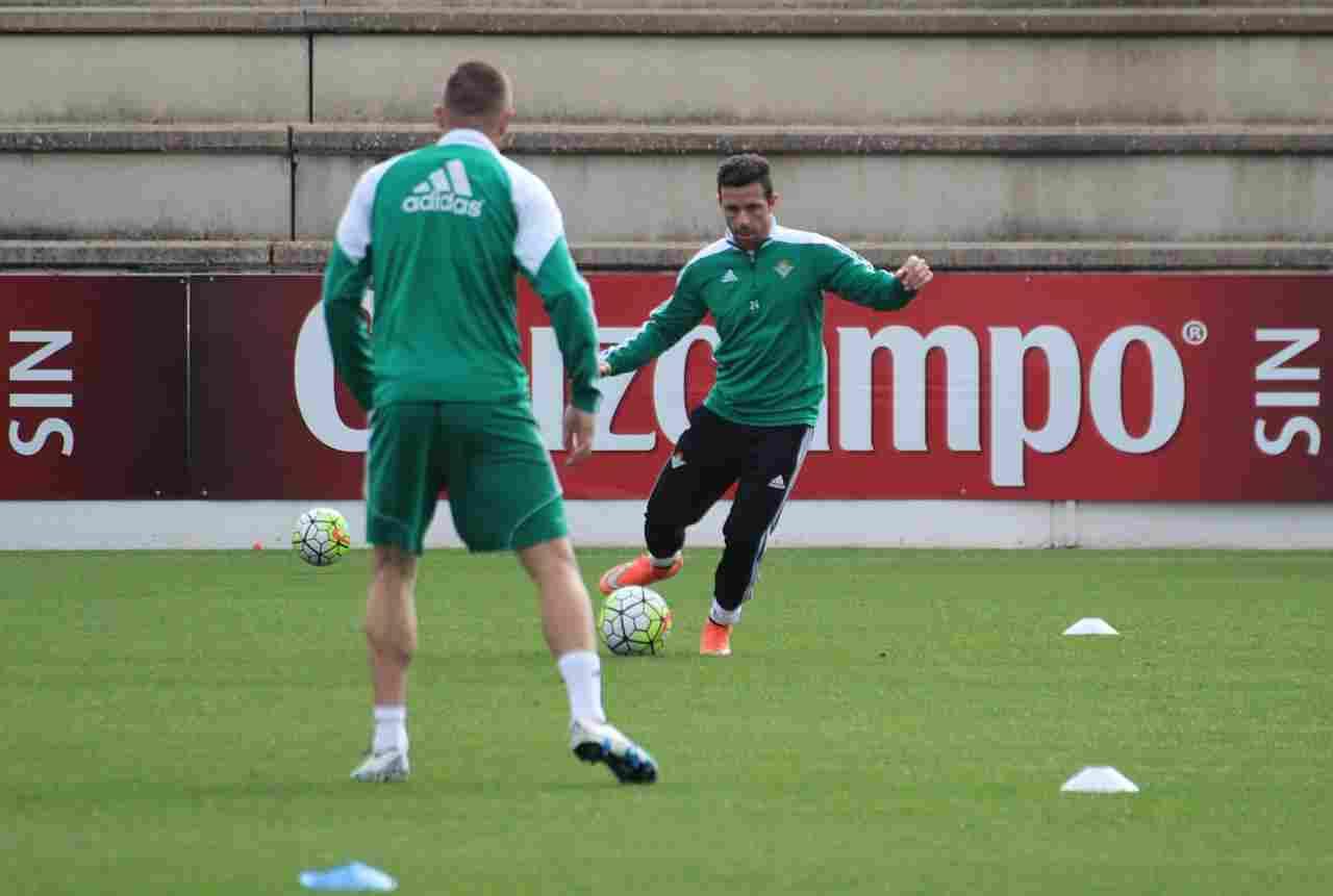 Digard, Jorge Molina y Van der Vaart, ausencias en la sesión del jueves
