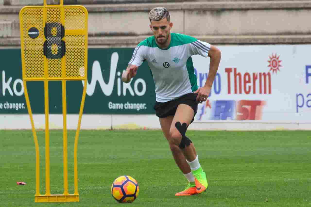 Galería fotográfica del programa escolar "Del Cole al Fútbol" en el colegio Antonio Machado