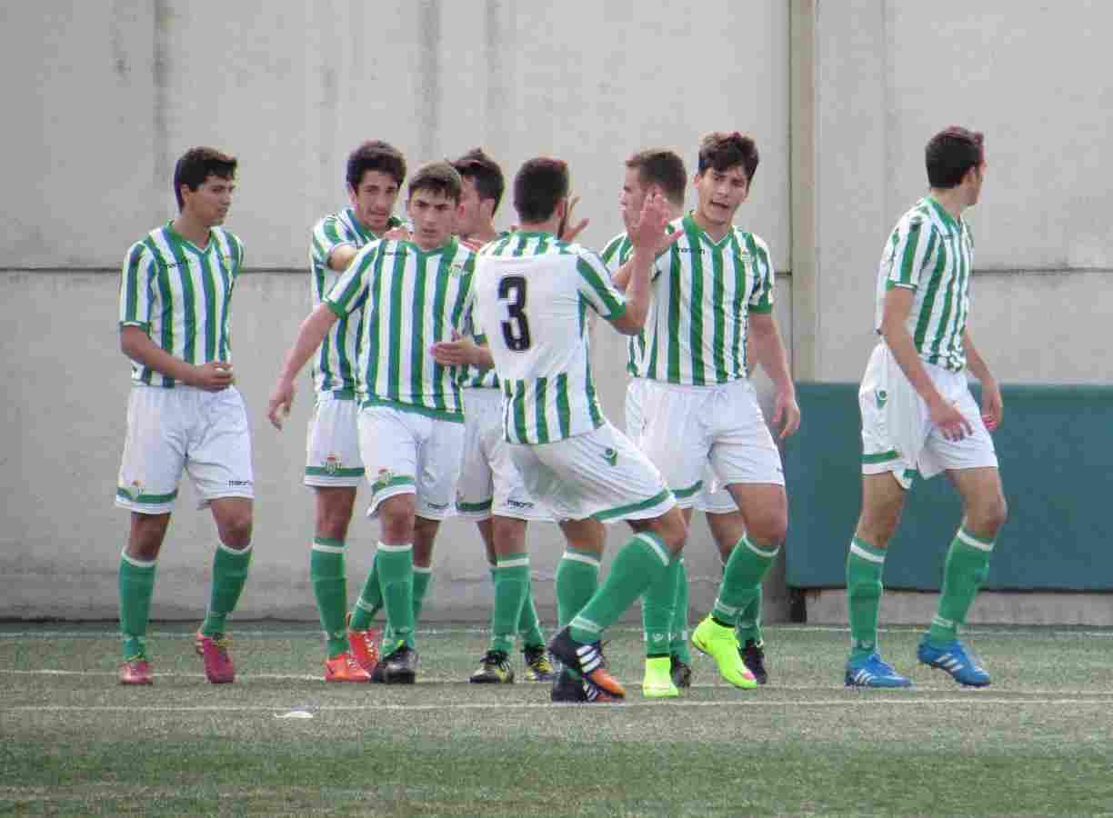 El Juvenil B gana al Córdoba CF y se mantiene firme en el liderato (2-1)