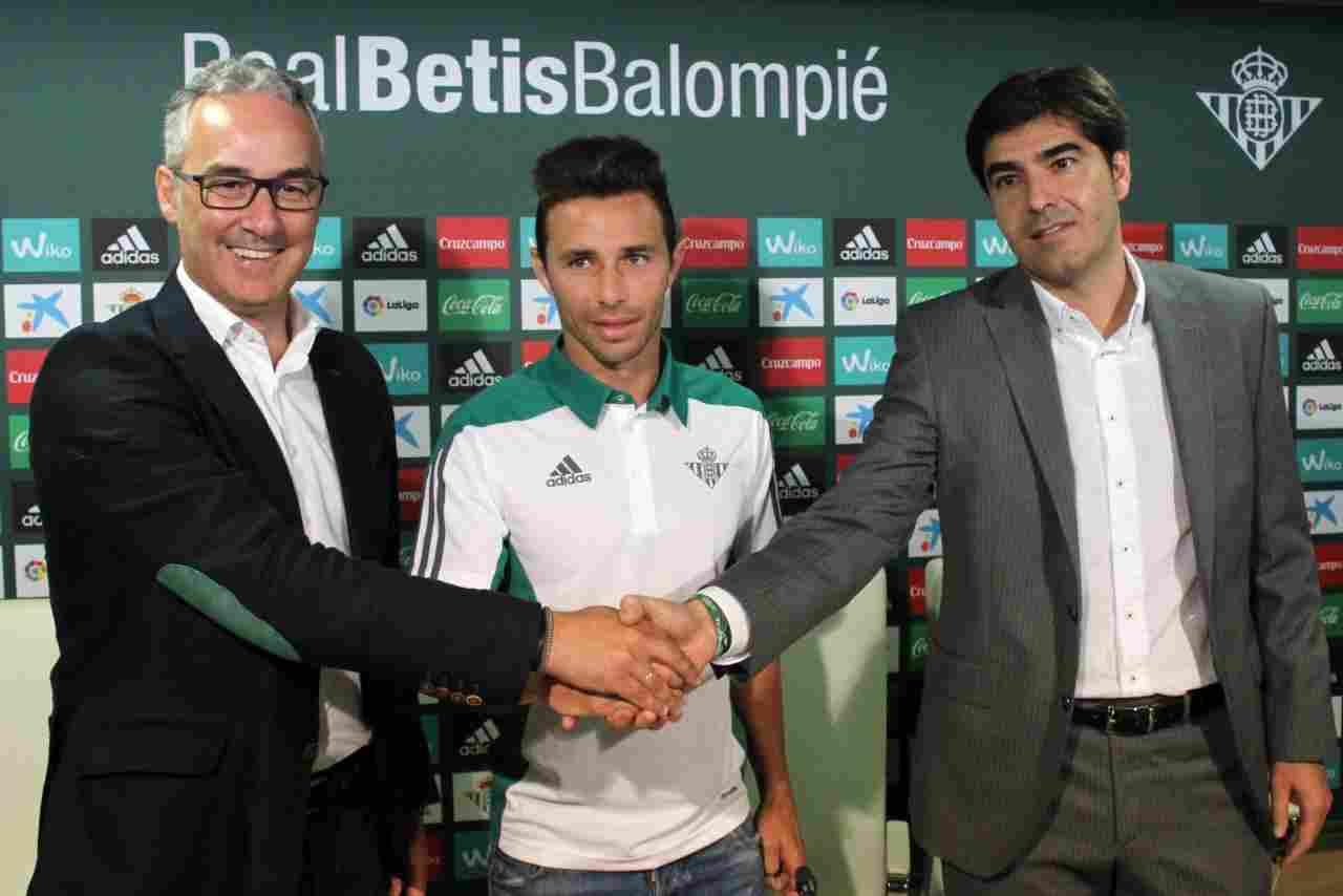 Rubén: "Es un orgullo seguir vistiendo esta camiseta que me ha dado tanto"