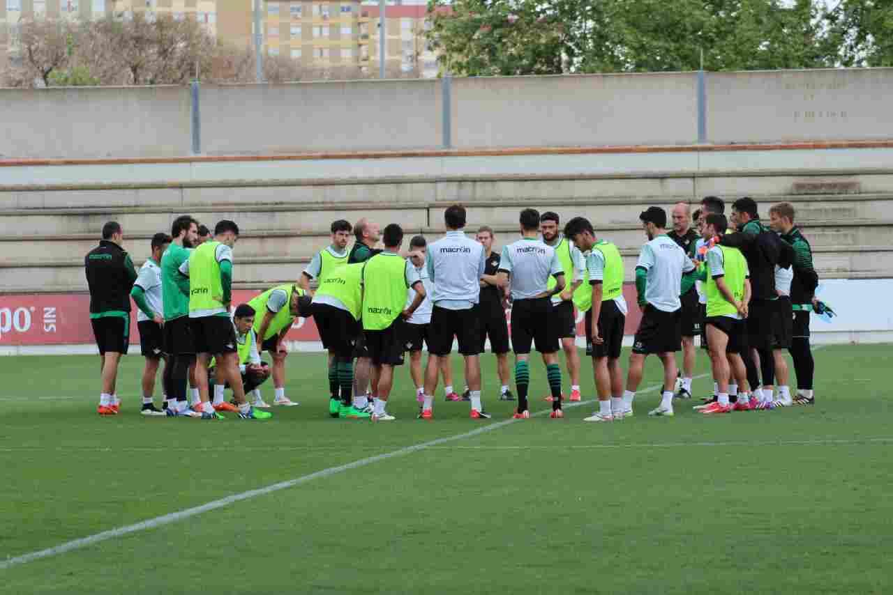 Segunda sesión del día en la Ciudad Deportiva Luis del Sol