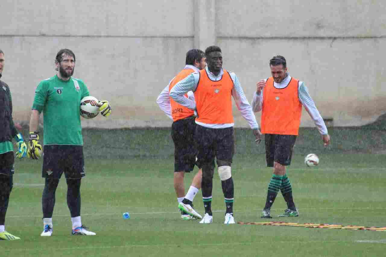 N'Diaye regresa a los entrenamientos; Varela, baja por un proceso gripal
