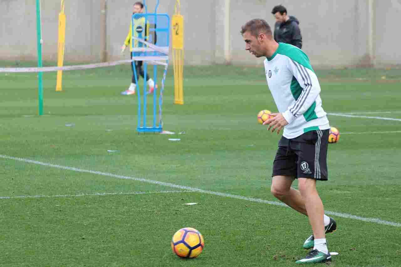 Joaquín vuelve a trabajar con el grupo en la primera sesión semanal