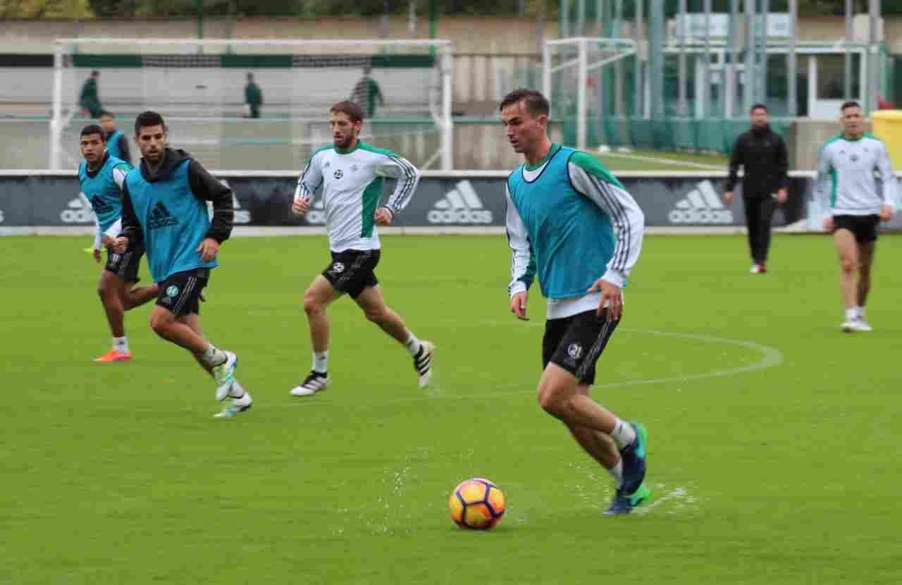 El Real Betis ya prepara el encuentro frente a la SD Eibar
