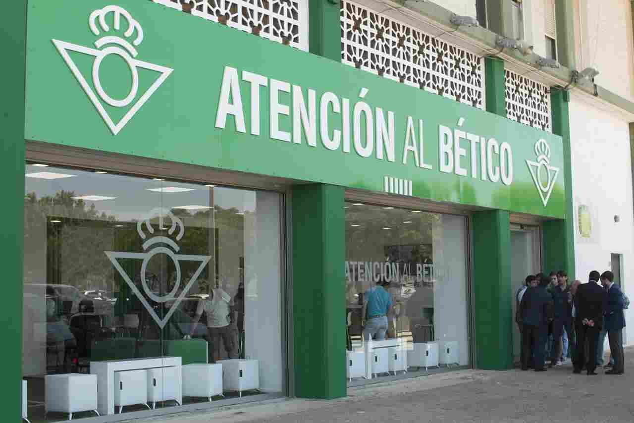 Nuevo horario de la Oficina de Atención al Bético