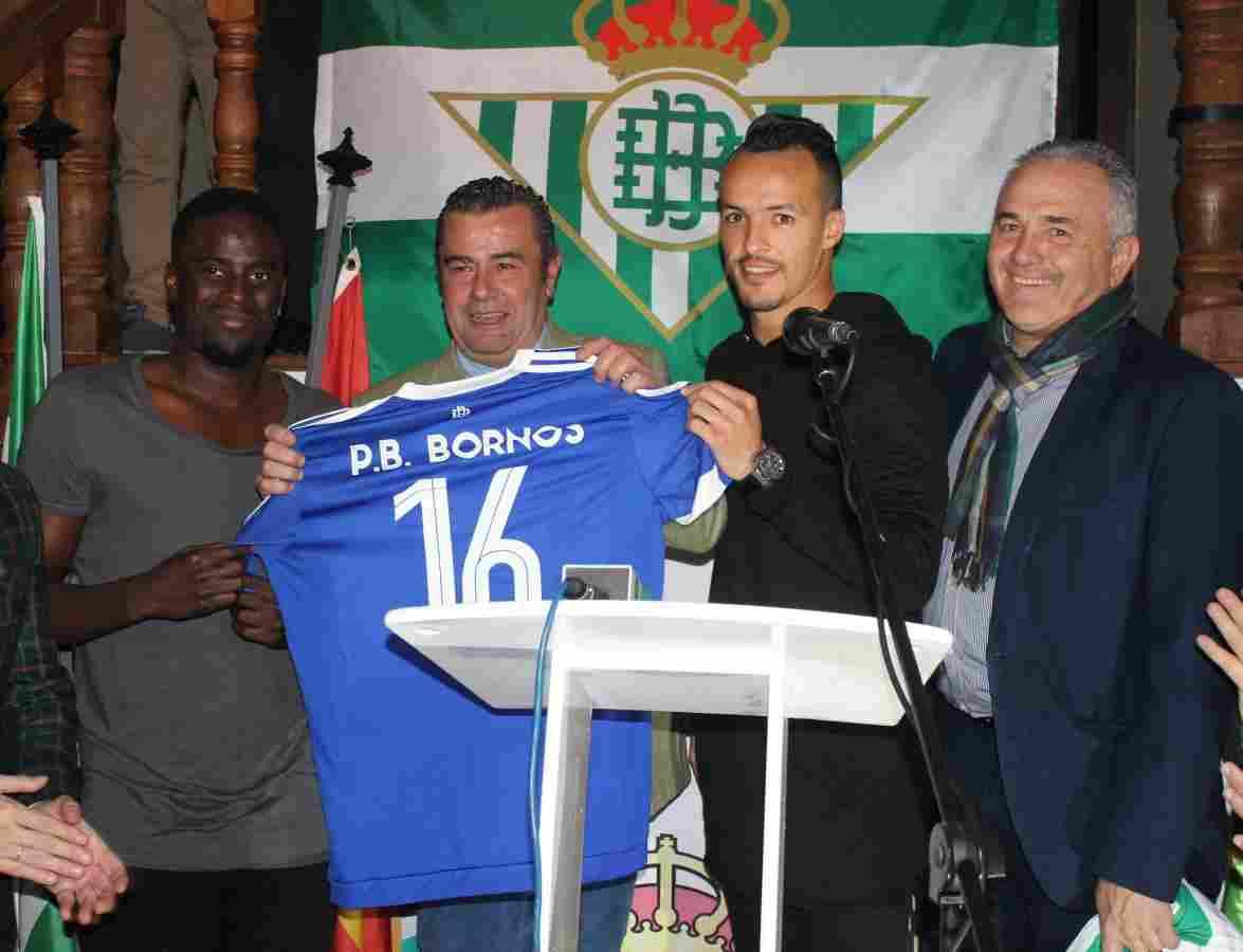 El Real Betis estuvo presente en la reinauguración de la Peña Bética de Bornos