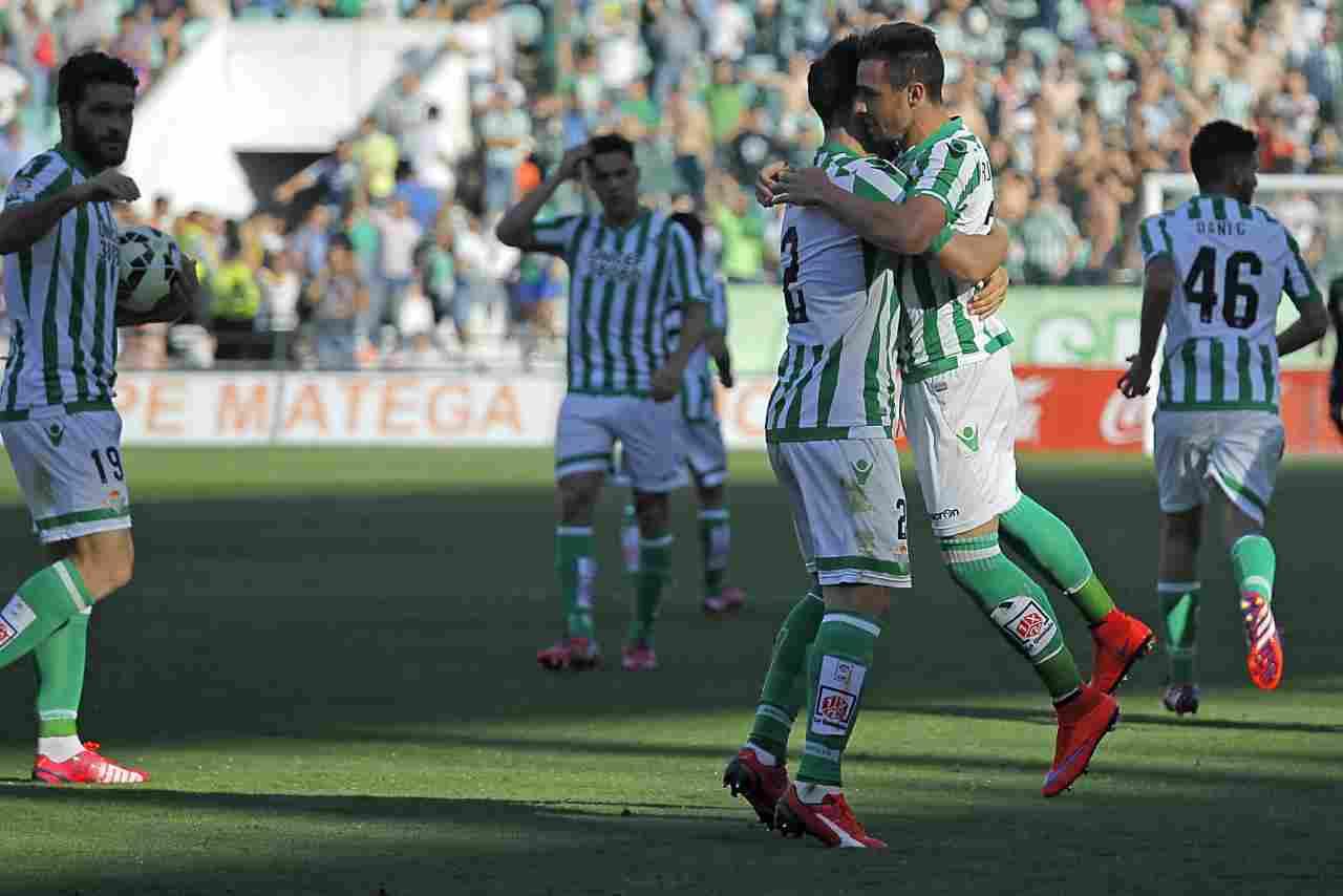 Galería fotográfica del Real Betis Balompié - UE Llagostera