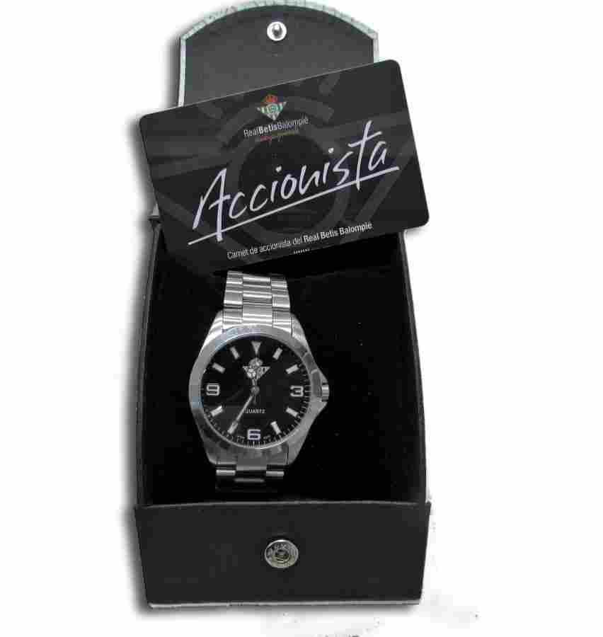 No te quedes sin tu carnet de accionista y el reloj del Real Betis