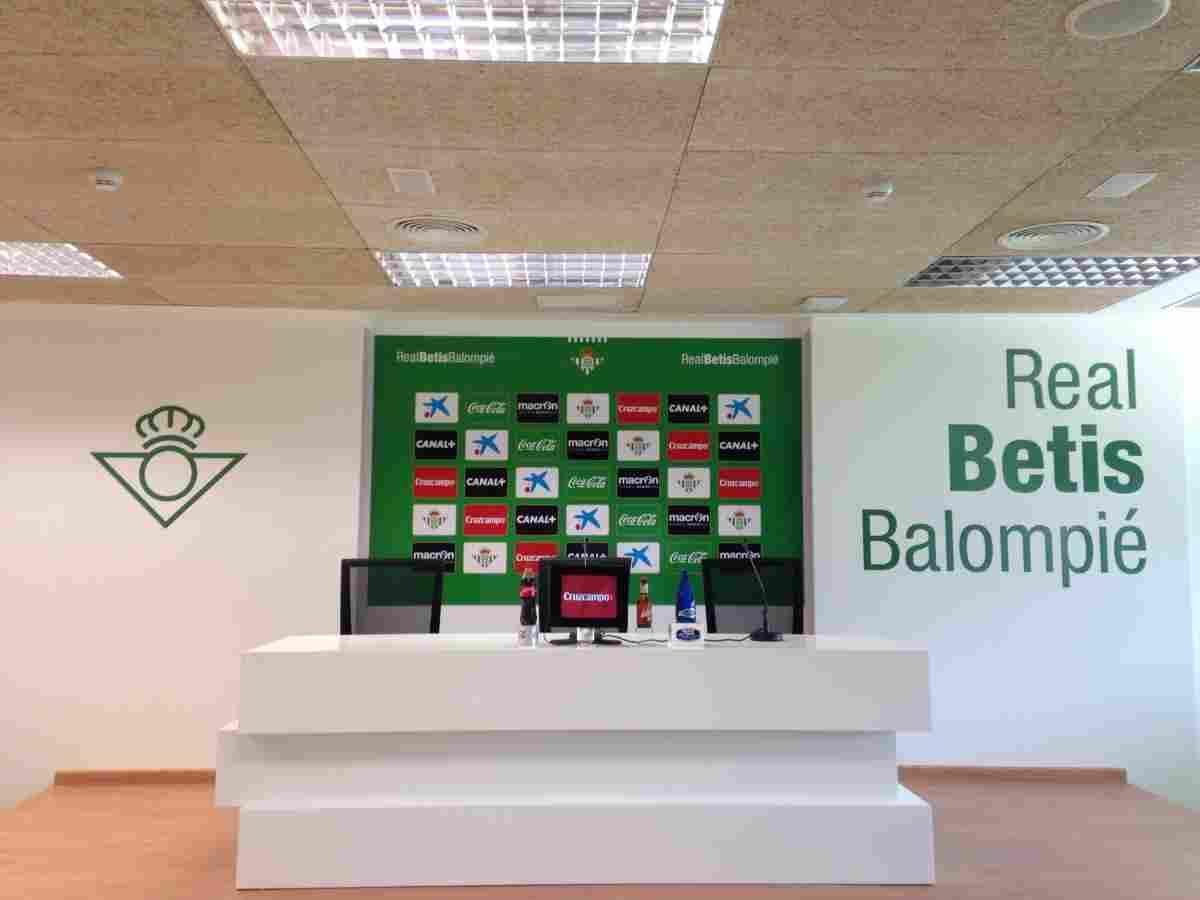 En directo, rueda de prensa de Pepe Mel