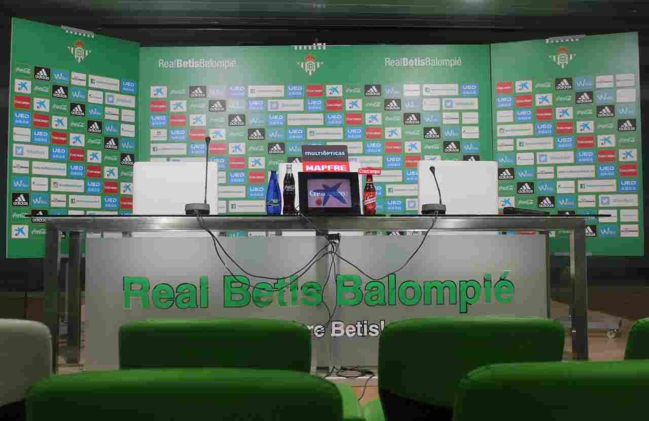 DIRECTO | Rueda de prensa de Pepe Mel previa al encuentro de Copa ante el Real Sporting de Gijón