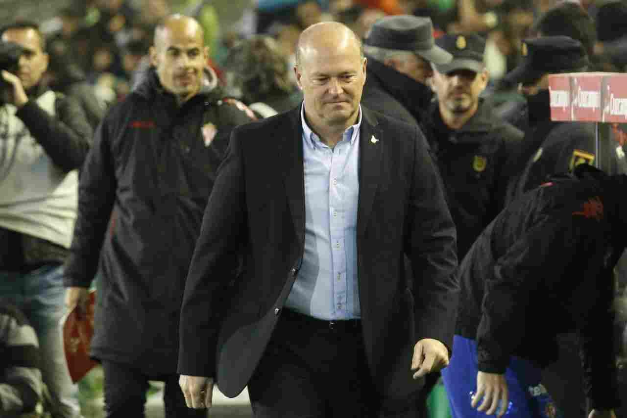Mel: "Ganar 2-0 está muy bien, pero tenemos que ir con todo a Gijón, ser igual de serios"