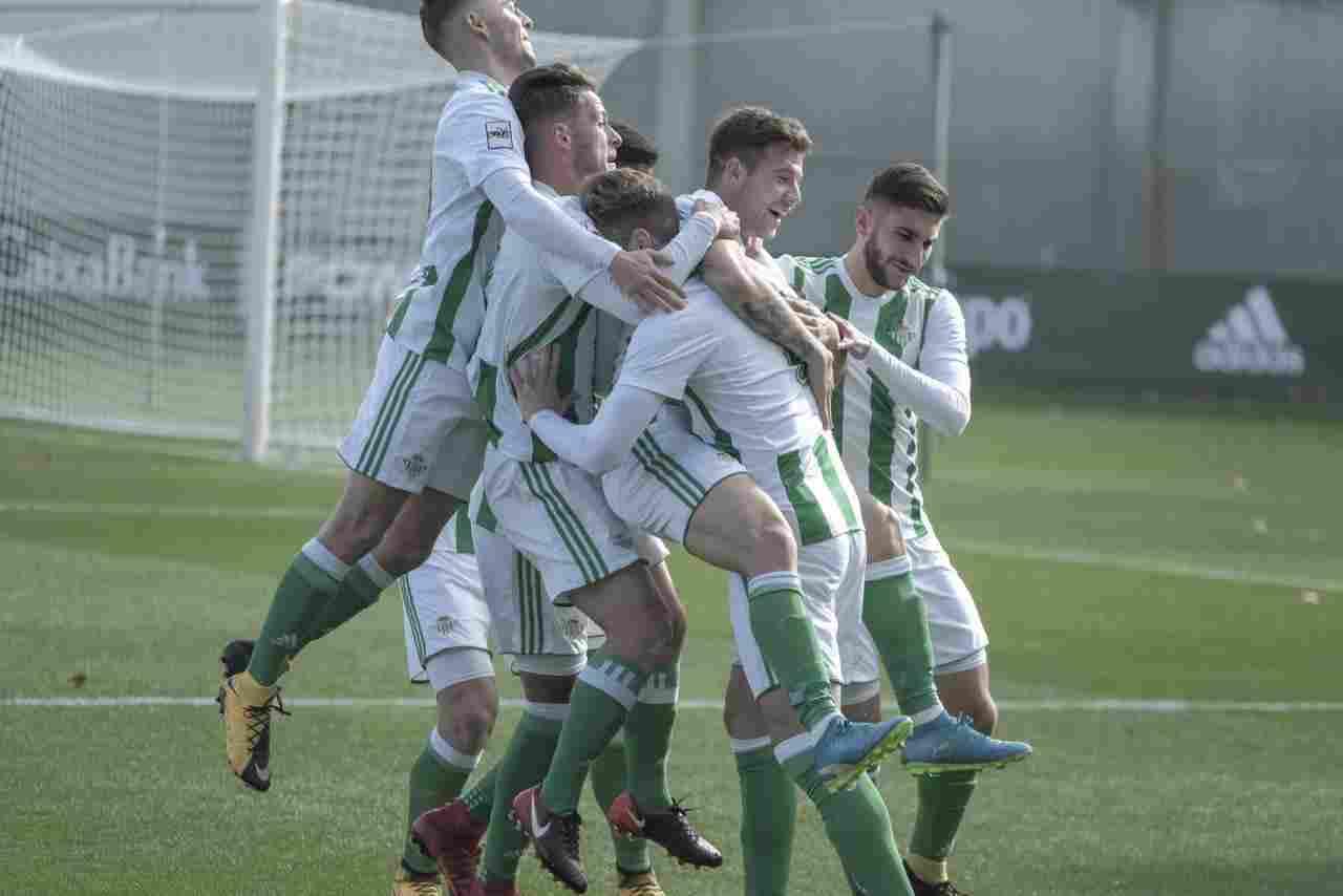 CRÓNICA | El Betis Deportivo toma impulso ante el Recreativo de Huelva (2-0)