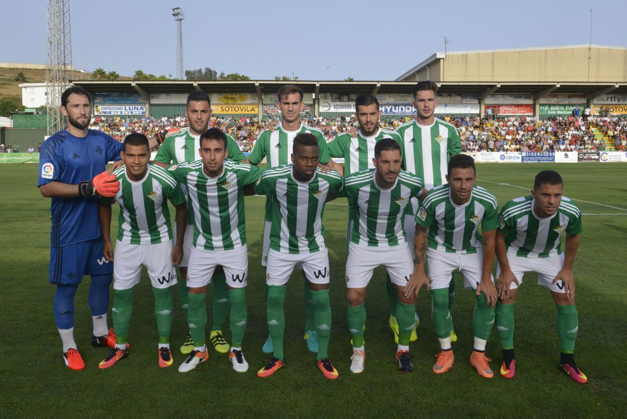 Álex Alegría y Joaquín tumban a la Real Balompédica Linense en el segundo amistoso de pretemporada (0-2)