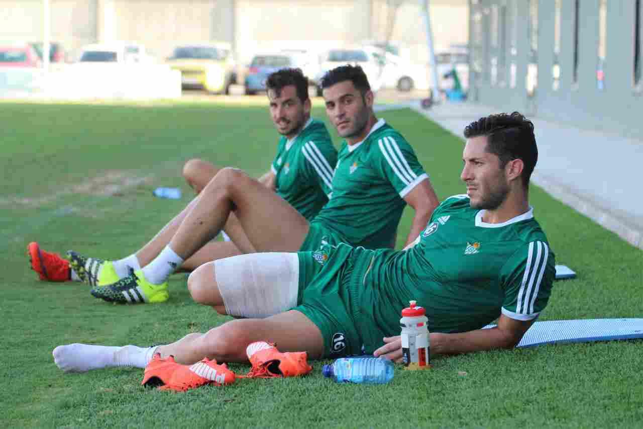Molina y Cejudo trabajan con normalidad en el primer entrenamiento del miércoles