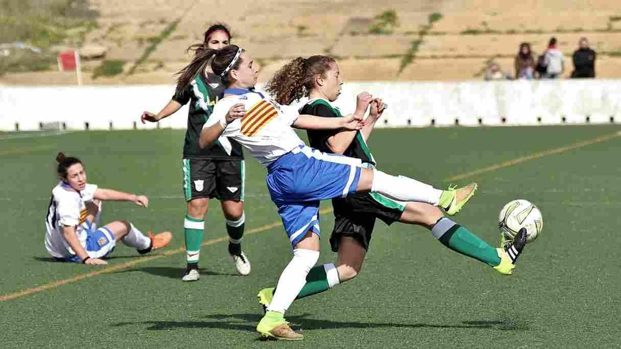 Rosa Márquez, Laura Moreno y Cintia Hormigo, de nuevo con la selección andaluza sub-18