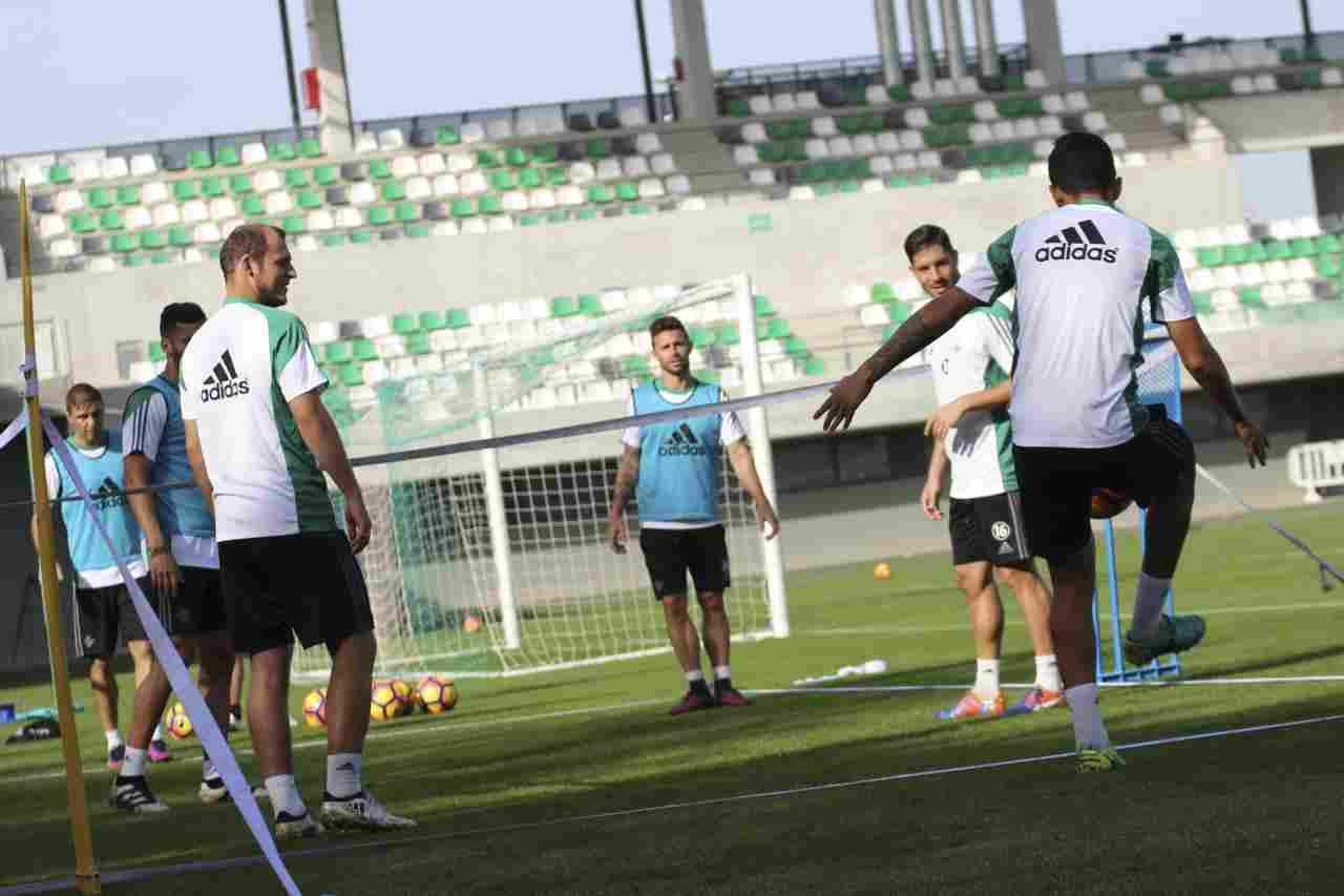 Donk, Durmisi y Musonda se pierden la sesión del viernes
