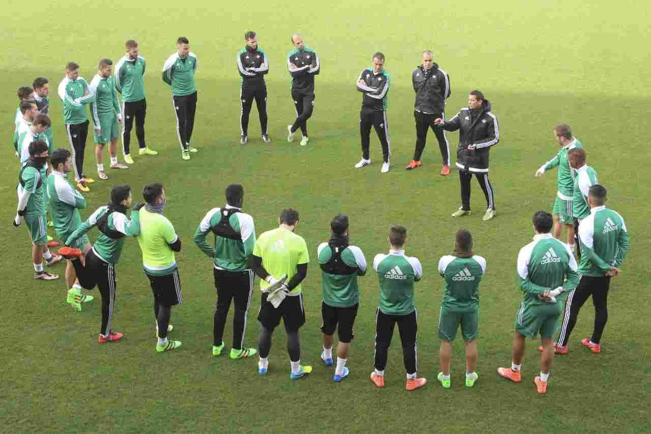 Montoya, Kadir, Westermann y Van Wolfswinkel, bajas en la sesión del lunes