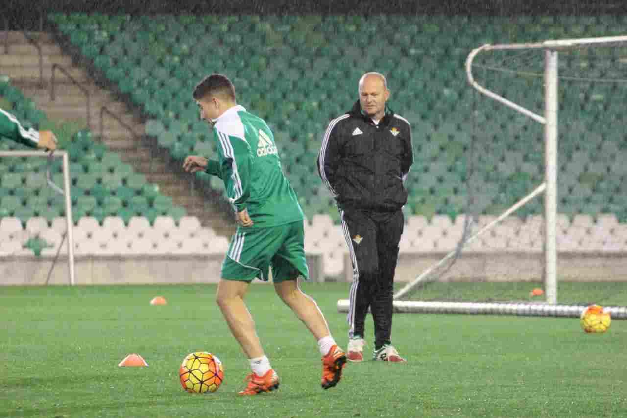 Westermann y Bruno, bajas para el domingo