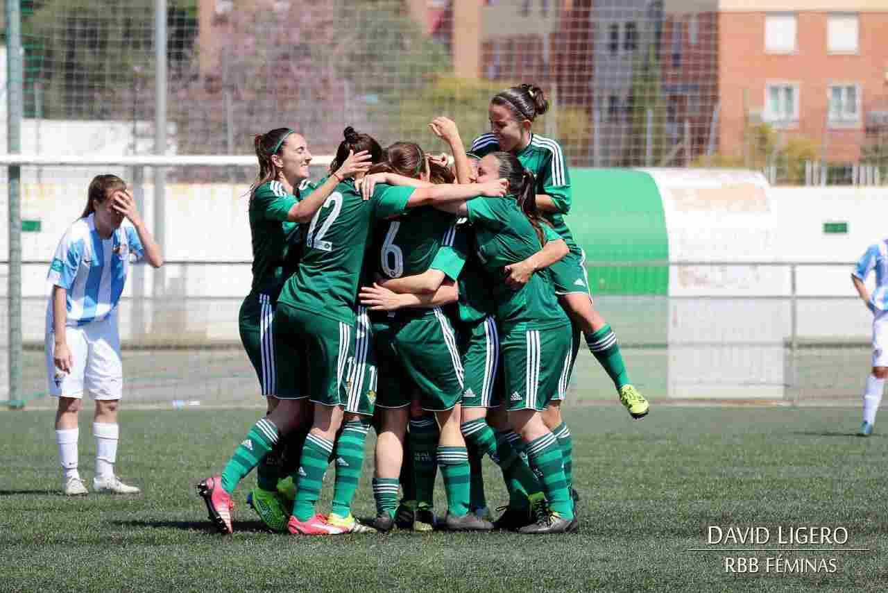 El Real Betis Féminas ya calienta motores para un día histórico