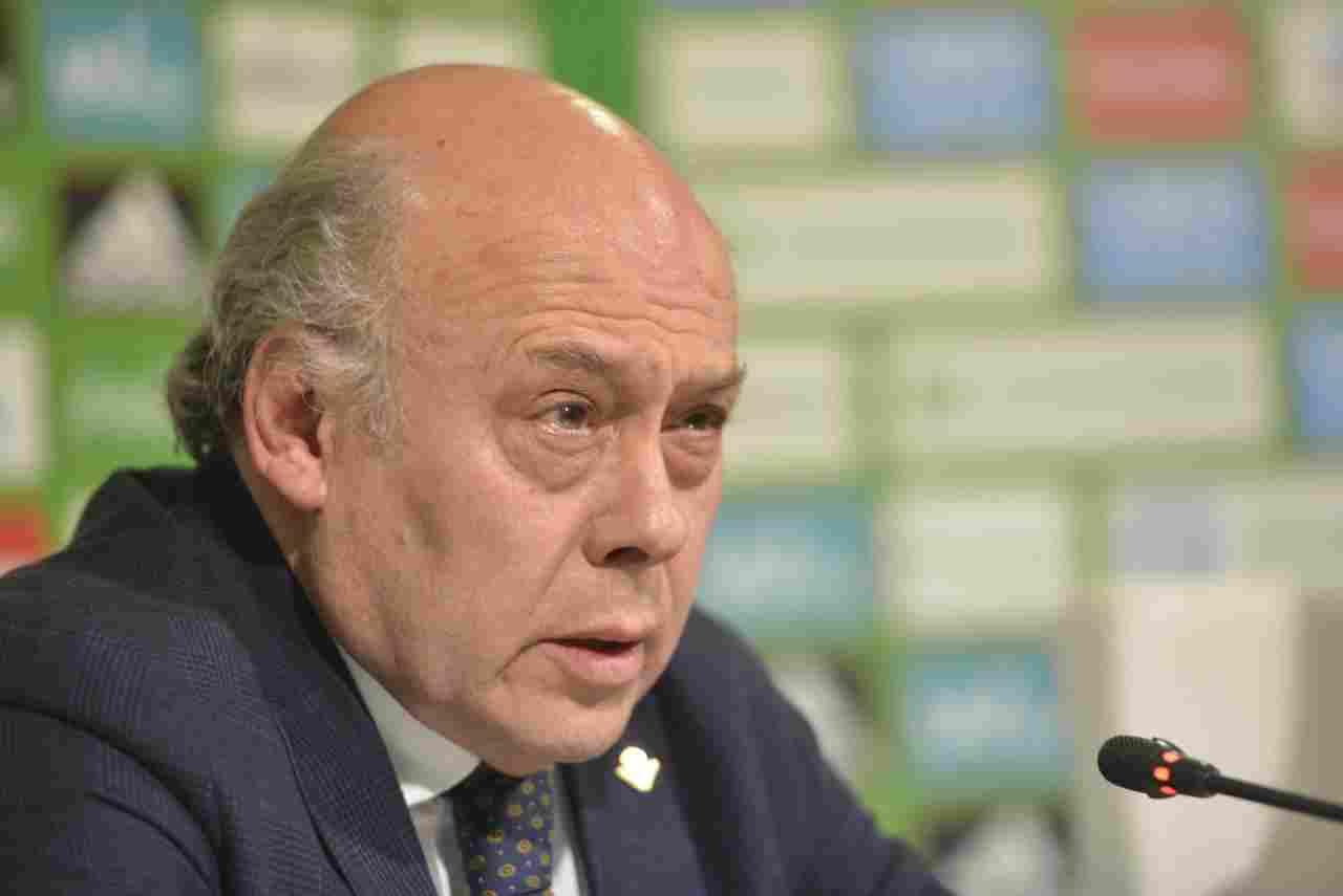 “El único propósito que tiene esta actuación es la de provocar inquietud y dudas en el beticismo”, afirma Ollero