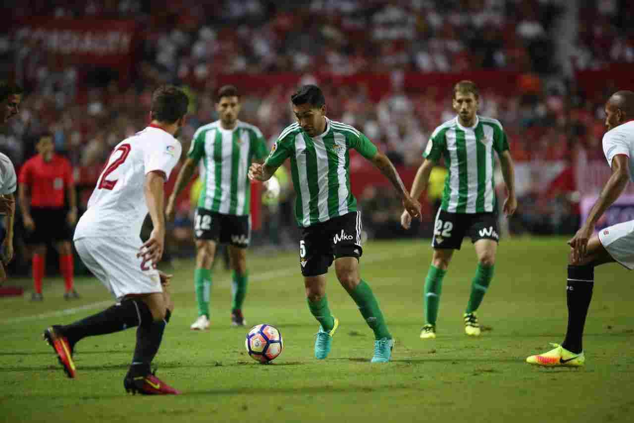Un gol mal anulado al Real Betis decide el derbi (1-0)