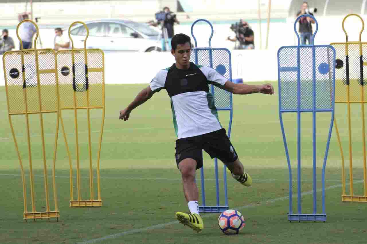 Sanabria continúa al margen del grupo en la sesión del miércoles