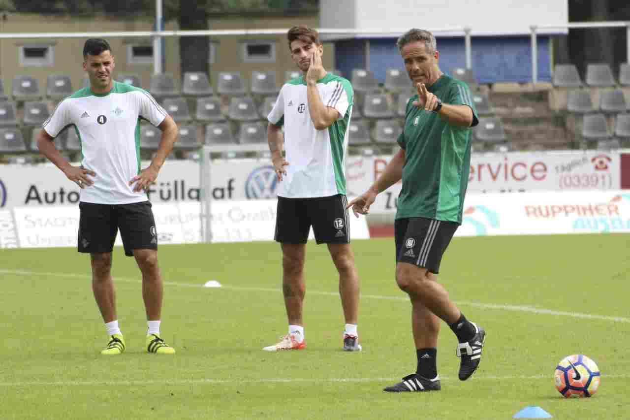 Marcos Álvarez: "Zozulya es un delantero que no se arruga ante nada"