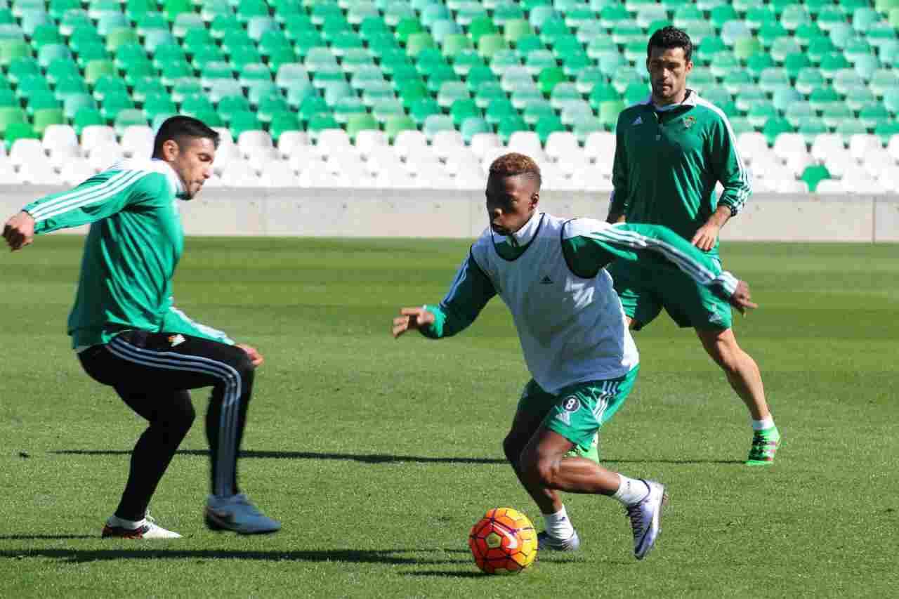 Primer entrenamiento de Musonda a las órdenes de Juan Merino