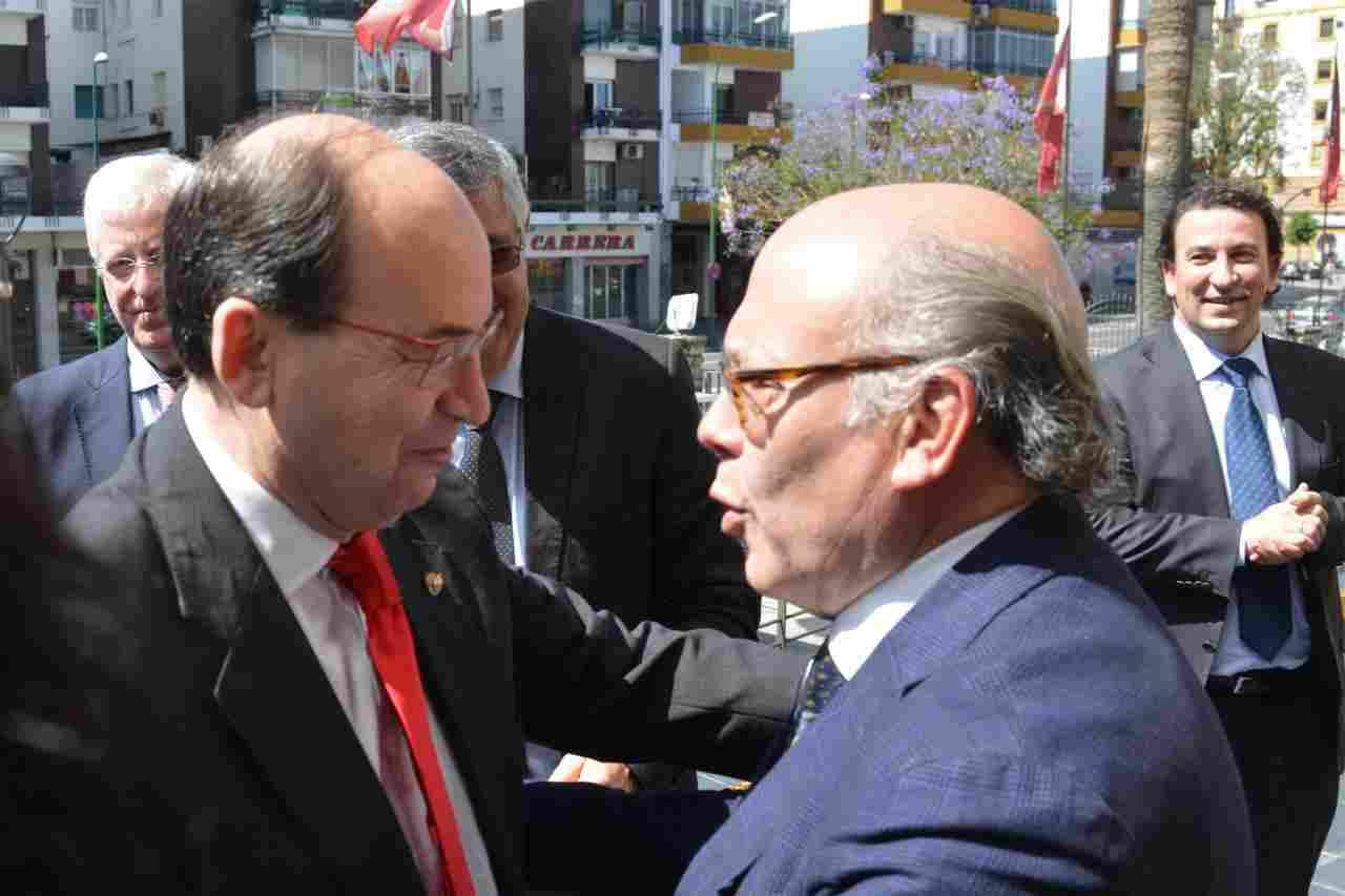 "Tenemos que aportar todo lo posible por nuestra parte a esta causa solidaria", comenta Ollero