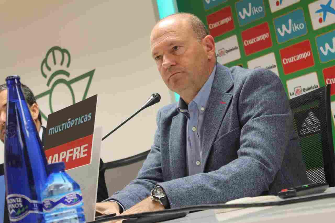 Pepe Mel, sancionado con dos partidos por su expulsión en el Camp Nou