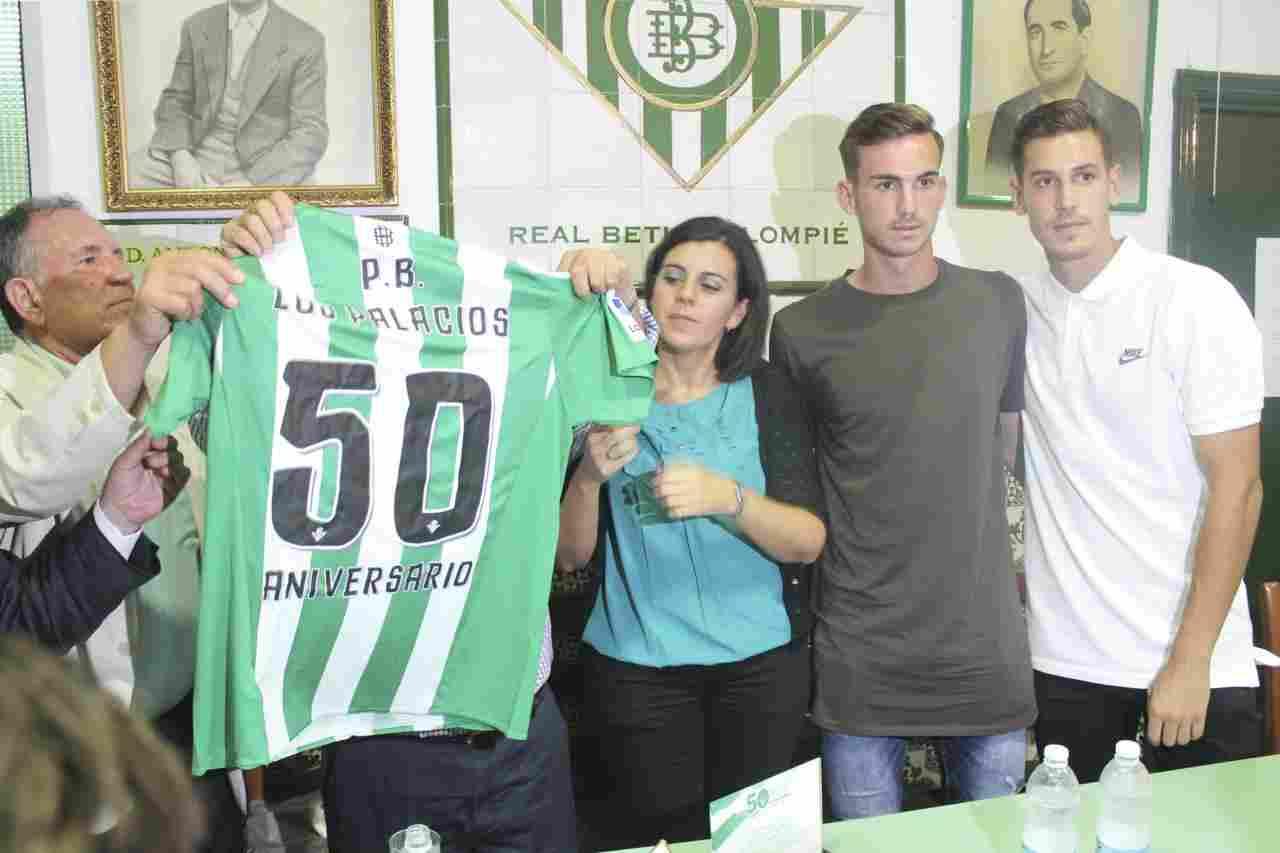 El Real Betis, presente en el 50º aniversario de la Peña Bética Cultural de Los Palacios