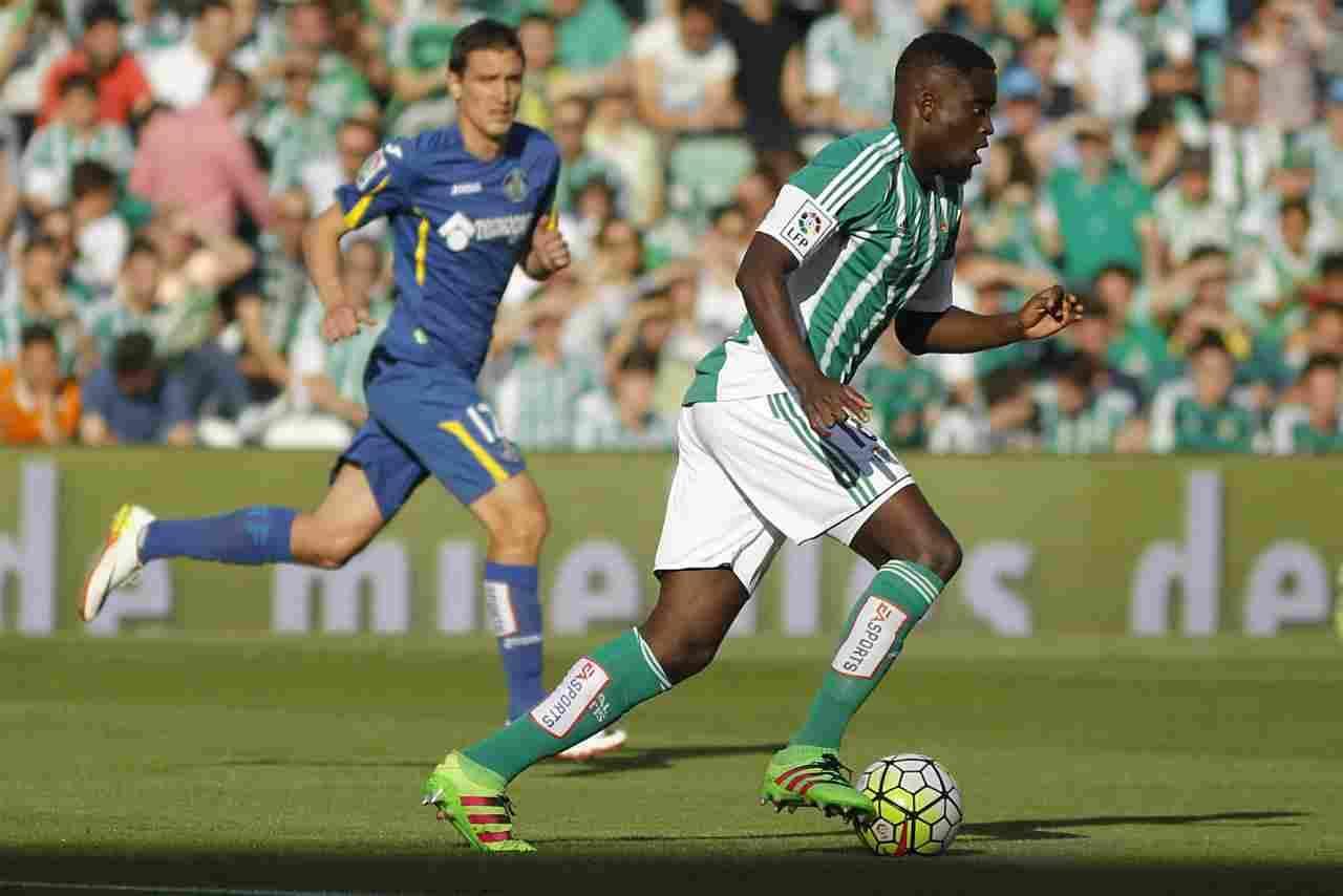 El Real Betis traspasa a Alfred N’Diaye al Villarreal CF