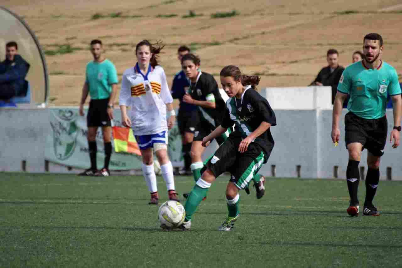 Amistoso del filial ante la selección andaluza de Rosa Márquez, Laura Moreno y Cintia Hormigo