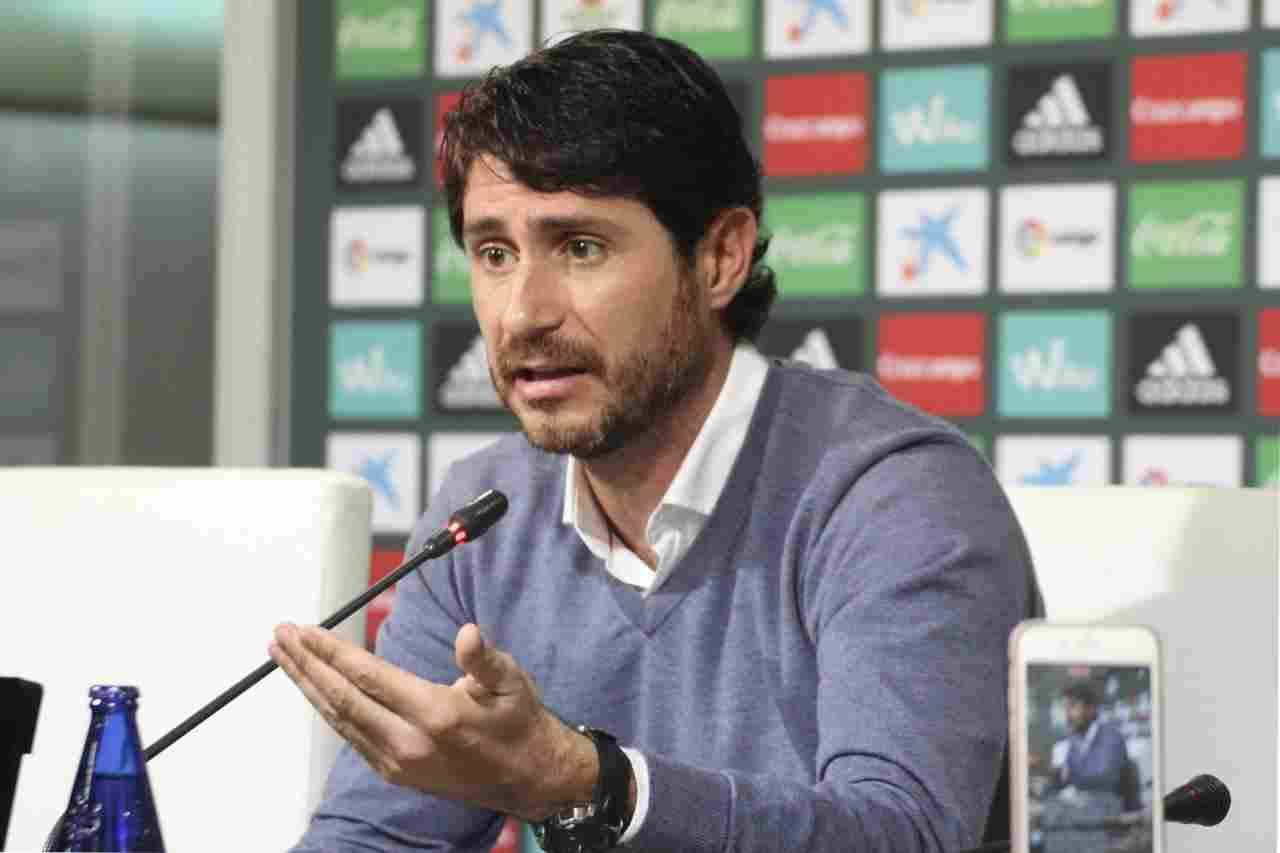 Víctor: "Estamos muy satisfechos con el nivel de calidad de la plantilla y las ganas de crecer que tienen los futbolistas"