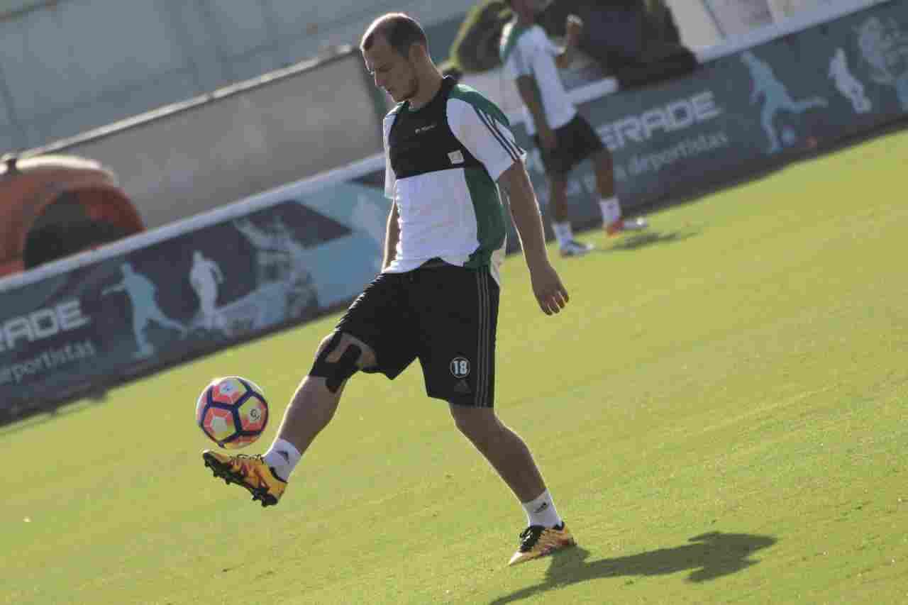Zozulya y Manu Herrera entrenan con el grupo